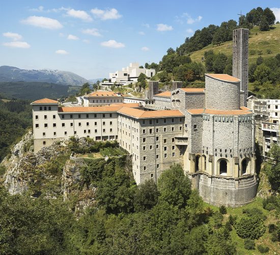 senderismo madrid viaje trekking aventura subalpino pais vasco 9giko_ikuspegia