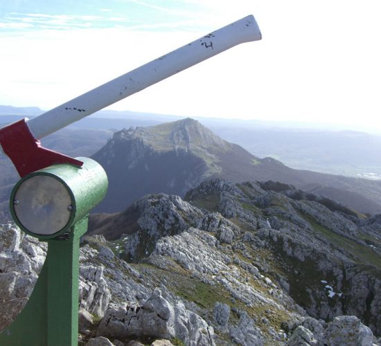 senderismo madrid viaje trekking aventura subalpino pais vasco 9MG7815