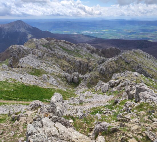 viaje aizkorri trekking senderismo IMG_20250418_133428 viaje aizkorri trekking senderismo