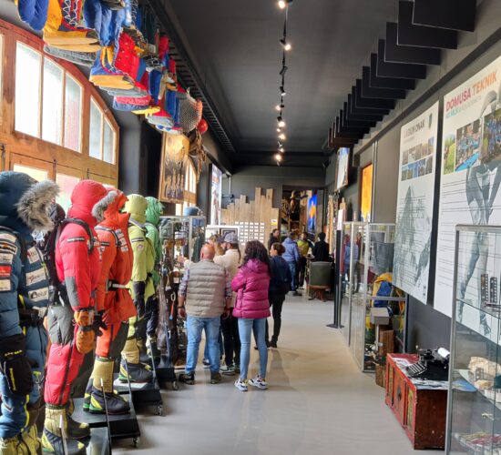 viaje aizkorri trekking senderismo IMG_20250419_150342 viaje aizkorri trekking senderismo